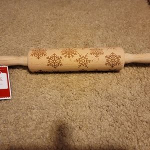 Snowflake Etched Baker's Rolling Pin